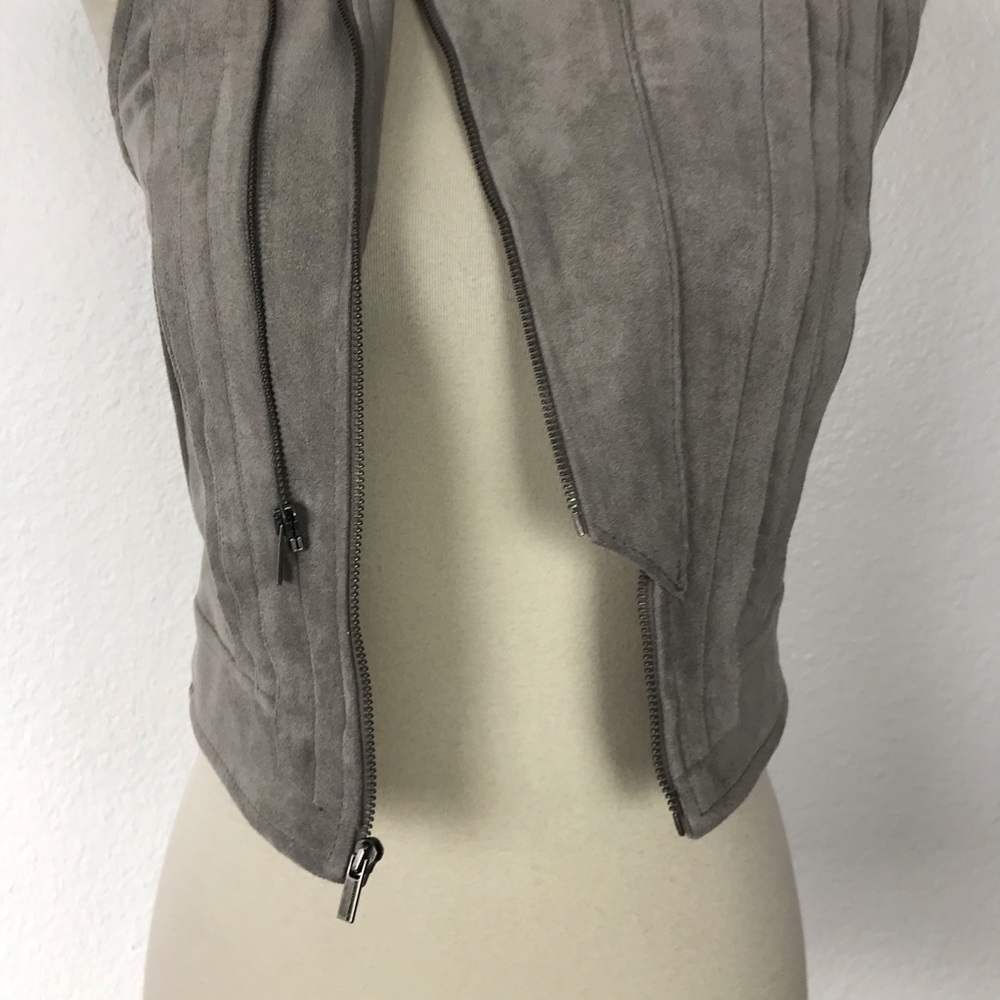 BCBG Max Azria Damien Suede Crop Vest - Picture 3 of 8